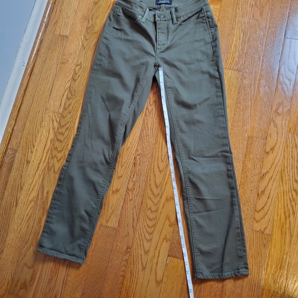 Talbots Flawless Five-Pocket Jeans Size 0P - Picture 8 of 8